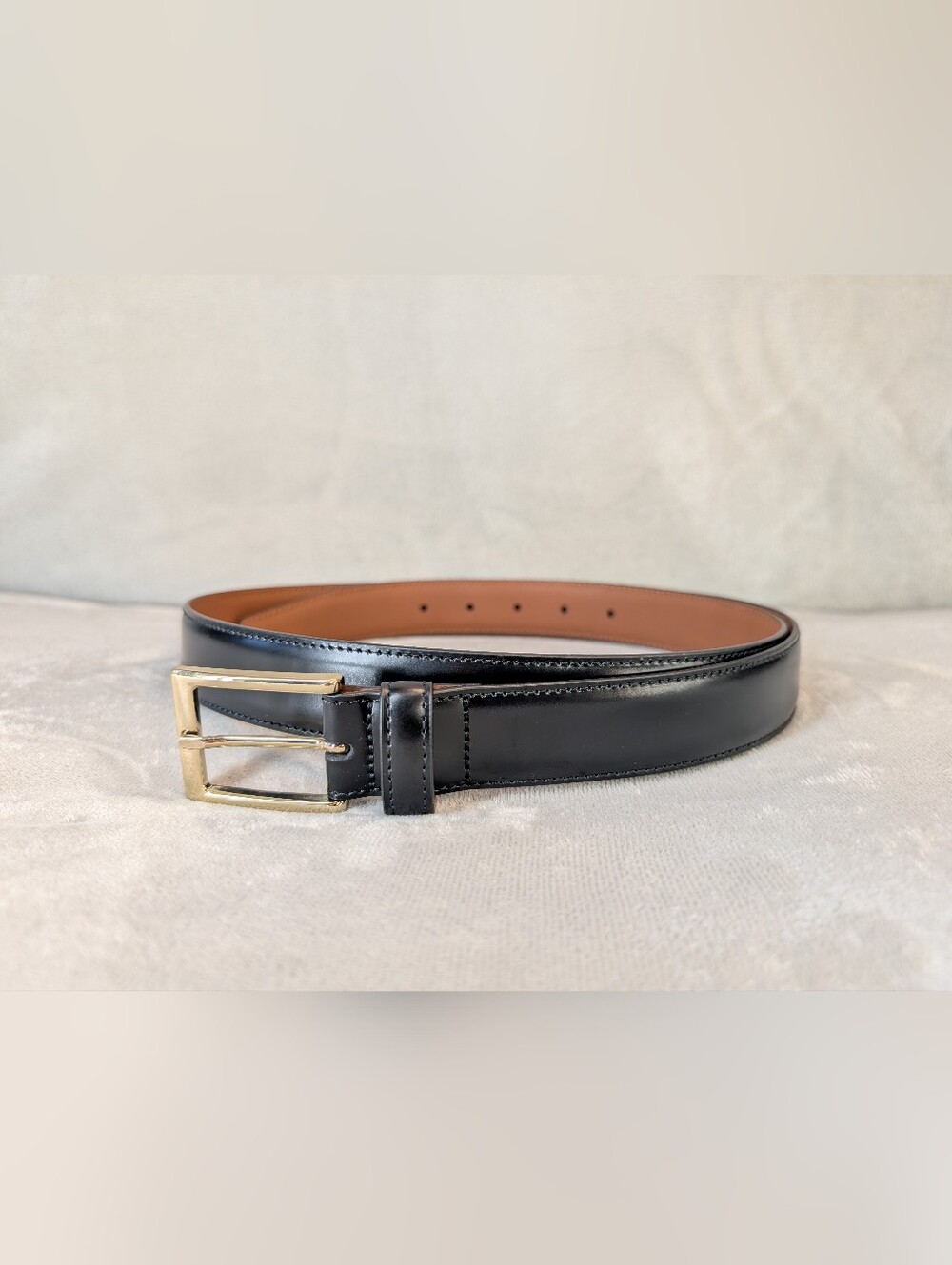 Brooks Brothers Size 40 Black Gold Buckle Made in Italy Genuine Leather Belt